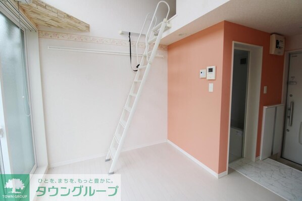 ユナイト鶴見バレンシアの丘の物件内観写真